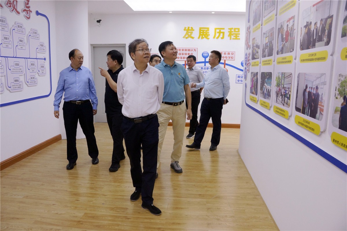 校史馆1.JPG