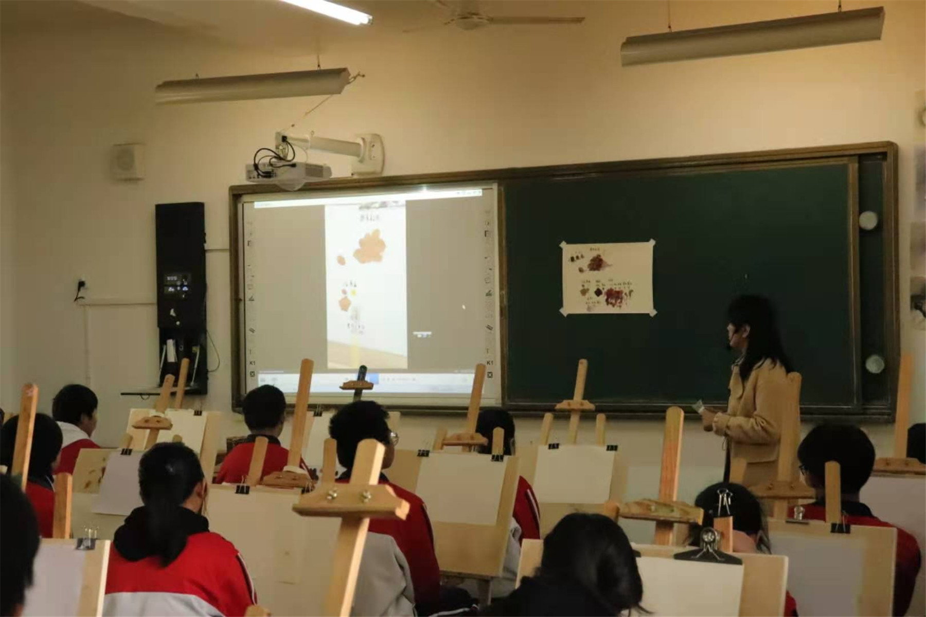 维维.jpg