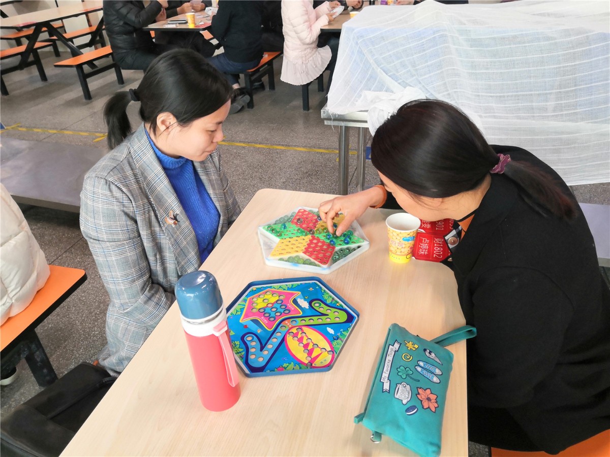 跳棋1.jpg