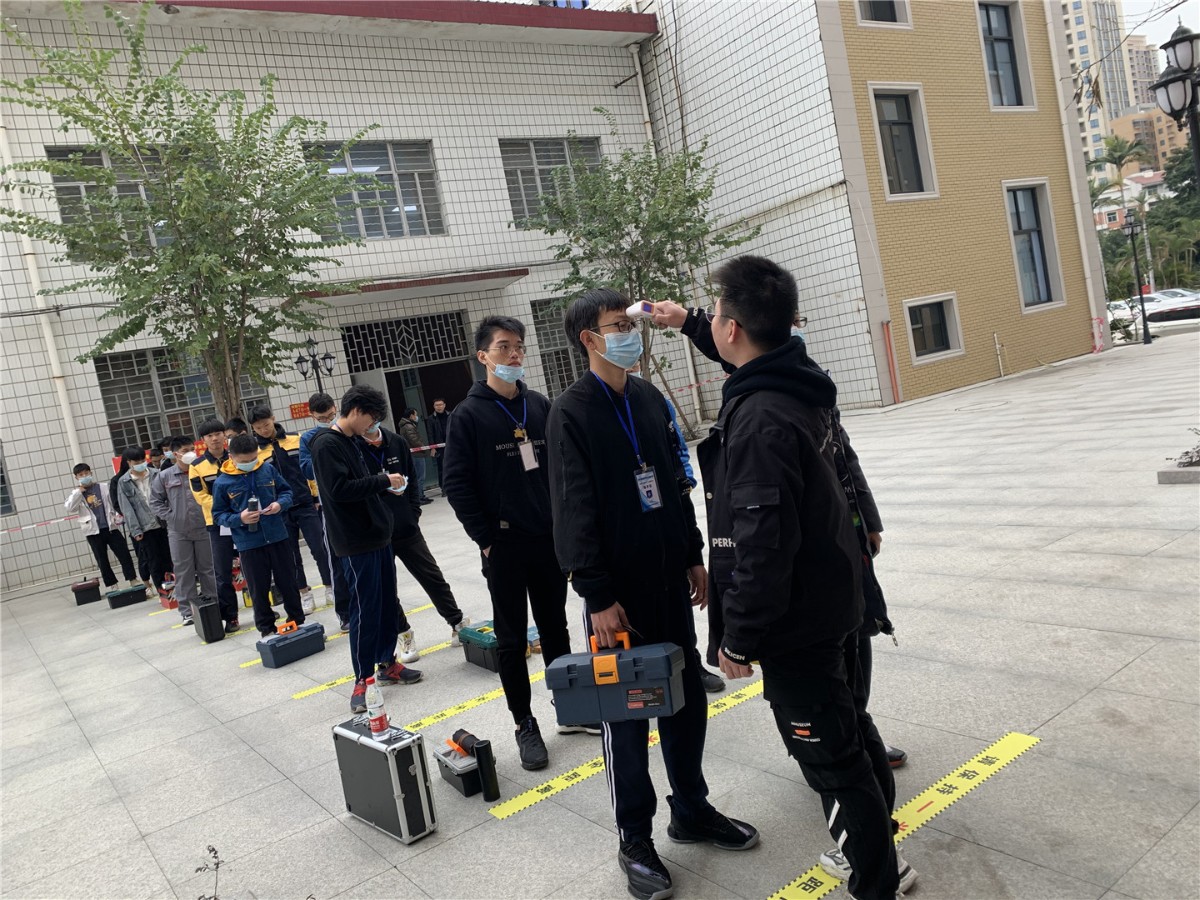 3.选手检录.jpg 3.选手检录.jpg