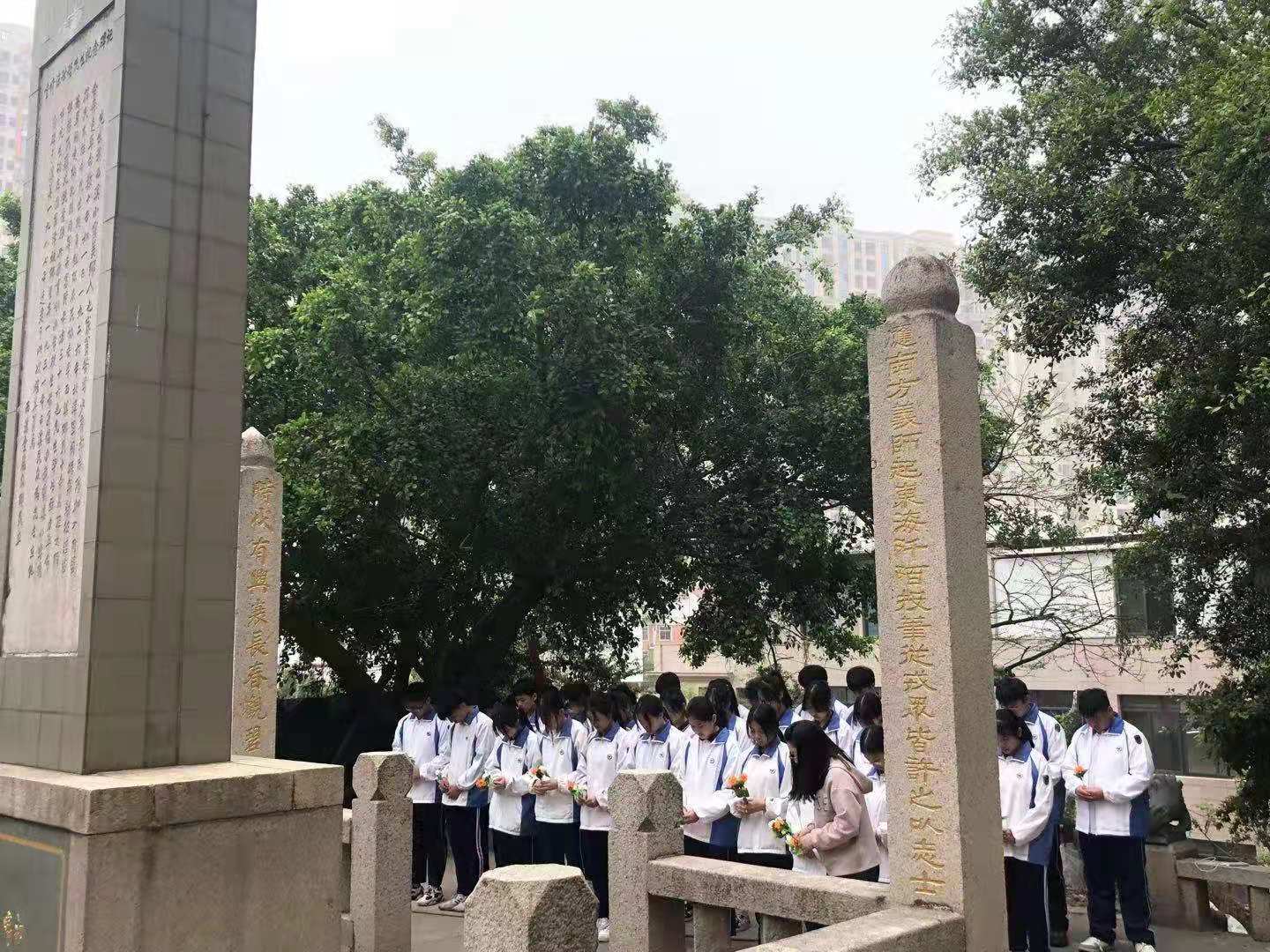 祭拜.jpg 祭拜.jpg