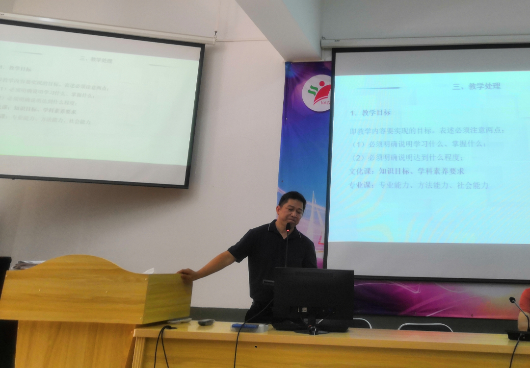 侯江淮.jpg 侯江淮.jpg