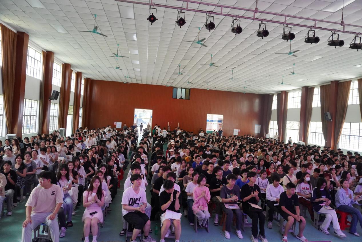 图片12.jpg