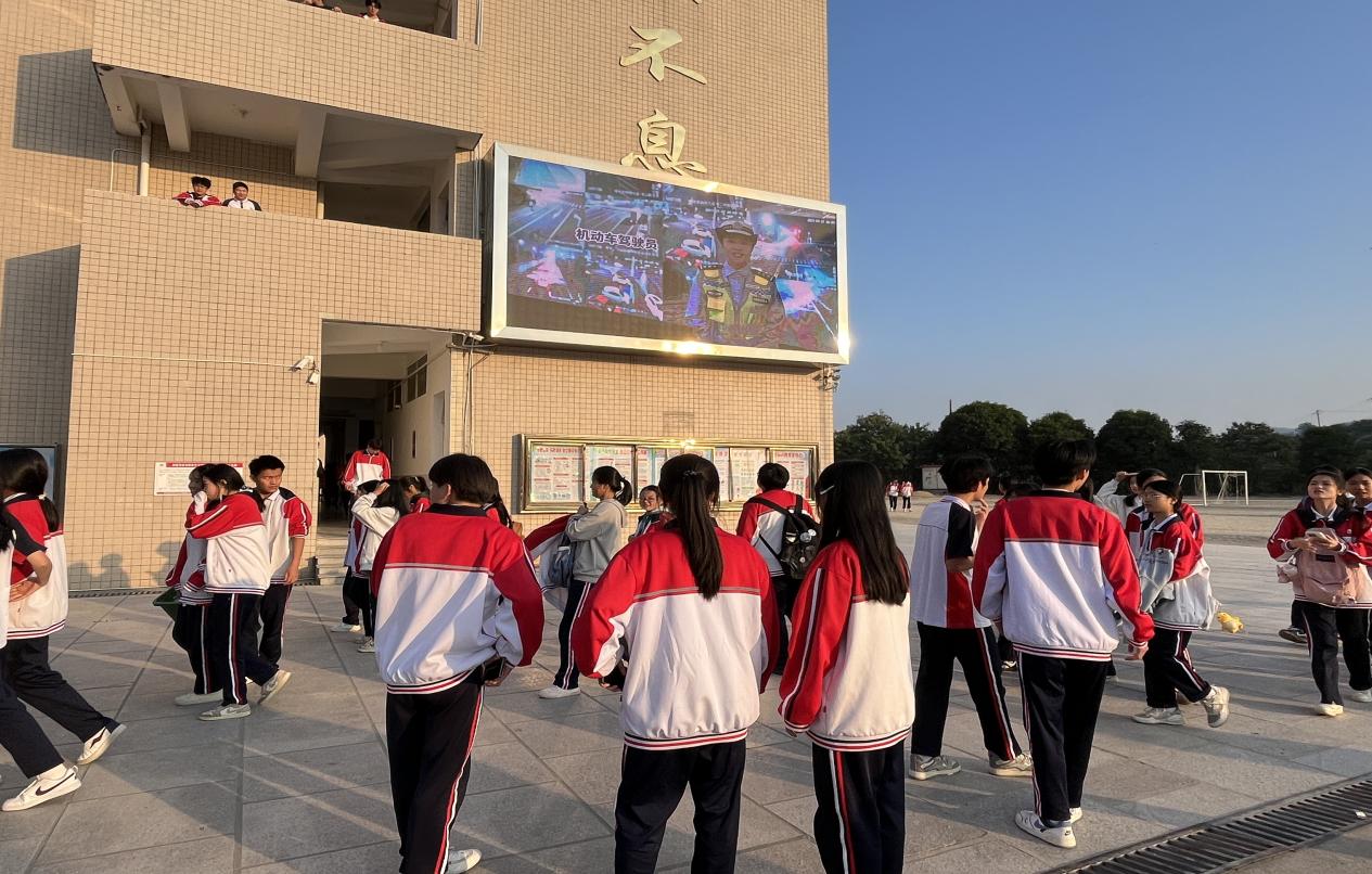图片3.jpg